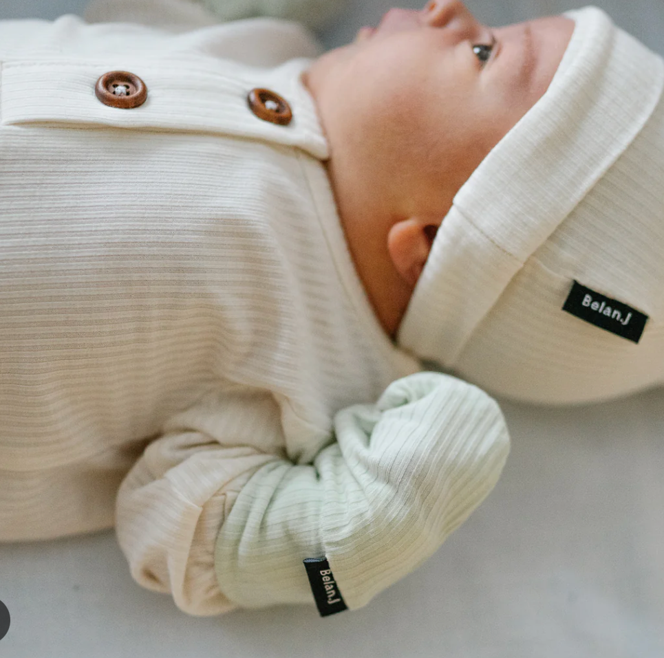 Belan J Scratch Mittens - Little Kinfolk Boutique | Children's Clothing Regina, SK